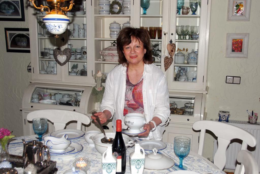 Romantikzimmer Im Antiquariat Sonnschied Kamer foto