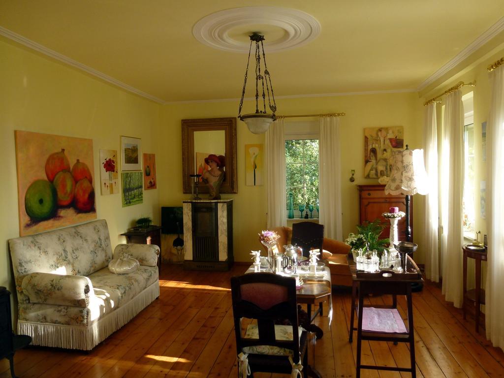 Romantikzimmer Im Antiquariat Sonnschied Kamer foto